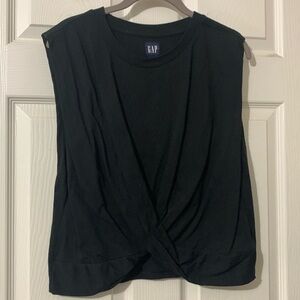 Gap black sleeveless top